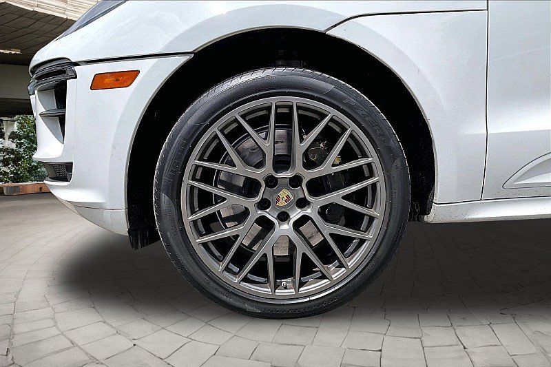 Used 2021 Porsche Macan Turbo w/ Premium Package Plus (PF0) AWD/4WD image 7