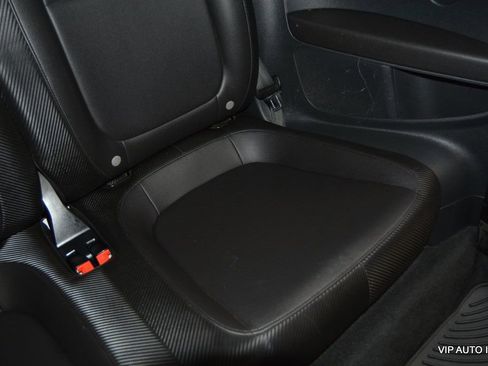 Used 2012 Volkswagen Beetle 2.5 image 21