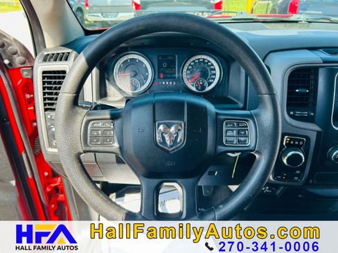 Used 2016 RAM 1500 Express AWD/4WD image 21