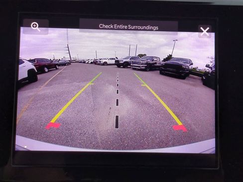 New 2025 Jeep Grand Cherokee Laredo w/ Luxury Tech Group I RWD image 29