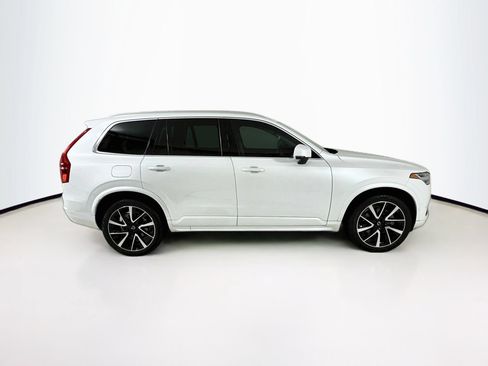 Used 2022 Volvo XC90 T6 Momentum w/ Advanced Package AWD/4WD image 9