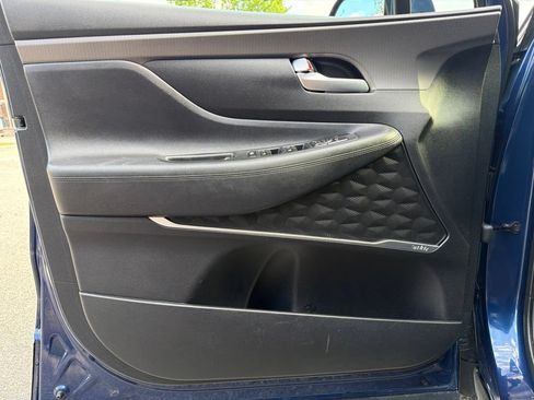 Used 2019 Hyundai Santa Fe SEL AWD/4WD image 13