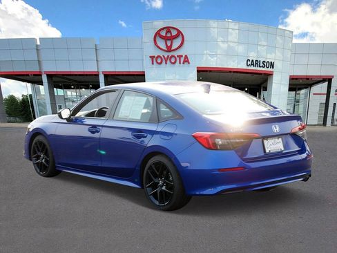 Used 2024 Honda Civic Sport image 6