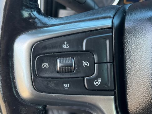 Used 2022 Chevrolet Silverado 1500 LT w/ Z71 Off-Road Package image 18