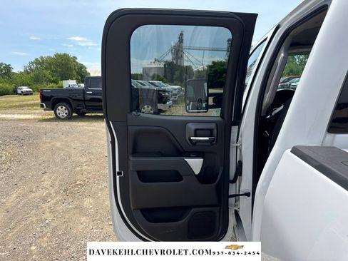 Used 2016 Chevrolet Silverado 2500 LT AWD/4WD image 22
