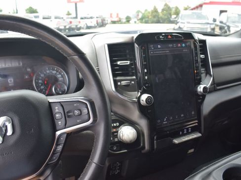 Used 2025 RAM 1500 Laramie AWD/4WD image 21
