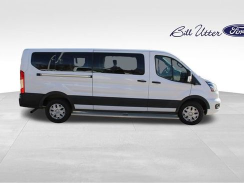 Used 2023 Ford Transit 350 XLT image 4