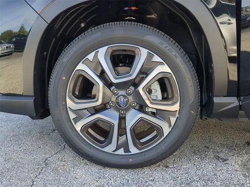 New 2026 Subaru Ascent Limited image 34