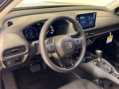New 2026 Honda HR-V LX image 19