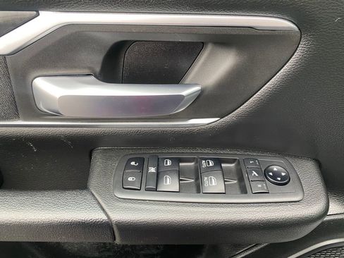 Used 2019 RAM 1500 Big Horn image 14