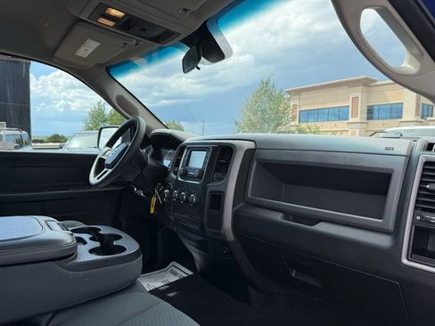 Used 2018 RAM 1500 Express w/ Express Value Package AWD/4WD image 26