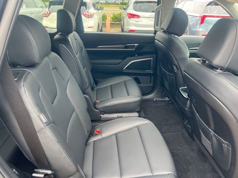 Certified 2025 Kia Telluride S AWD/4WD image 16