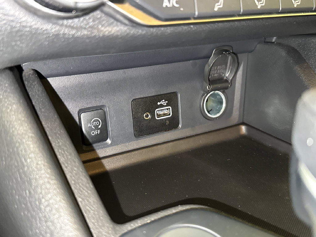 Used 2024 Nissan Sentra S w/ Lighting Package FWD image 24