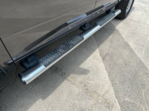 Used 2016 RAM 2500 SLT w/ Luxury Group AWD/4WD image 9