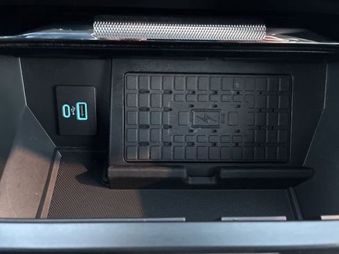 Used 2023 Ford F150 Lariat w/ Equipment Group 502A High image 48