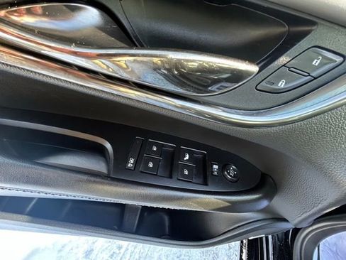 Used 2018 Cadillac ATS Luxury image 16