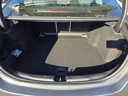 Used 2025 Mercedes-Benz C 300 4MATIC Sedan image 16