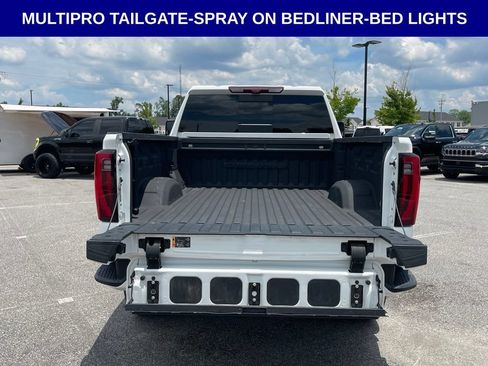 Used 2024 GMC Sierra 2500 Denali w/ Denali Reserve Package AWD/4WD image 15