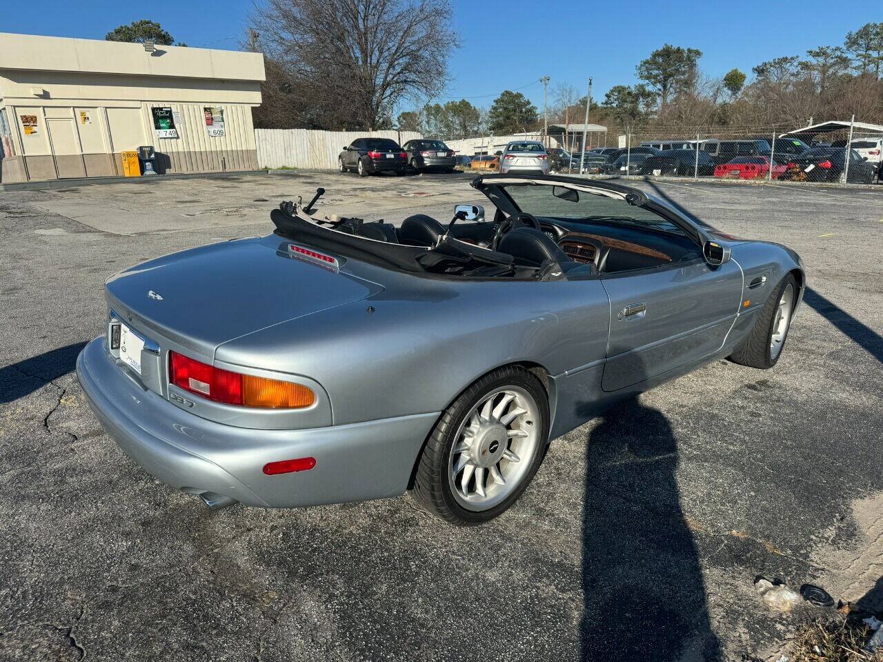 Used 1997 Aston Martin DB7 Volante RWD image 7