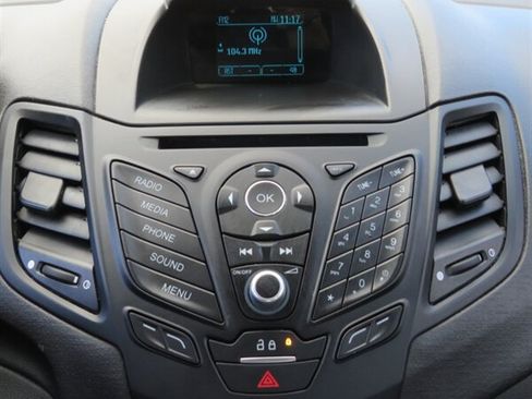 Used 2017 Ford Fiesta SE FWD image 11