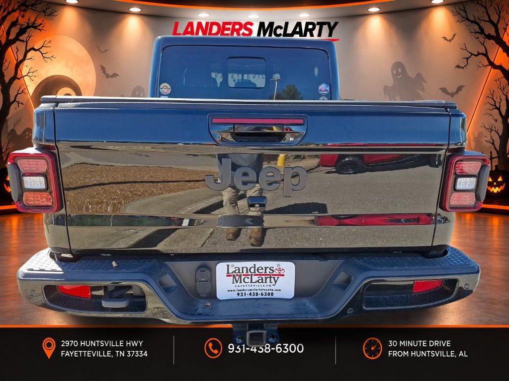 Used 2023 Jeep Gladiator Overland AWD/4WD image 4