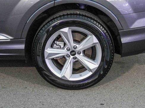 Used 2023 Audi Q7 3.0T Premium image 6