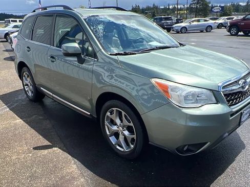 Used 2015 Subaru Forester 2.5i Touring AWD/4WD image 3