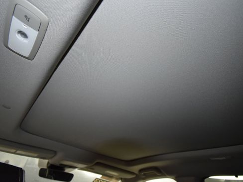 Used 2023 Acura MDX SH-AWD w/ Advance Package image 31