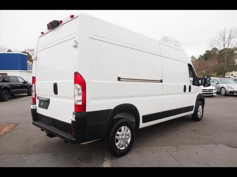 Used 2021 RAM ProMaster 2500 w/ Convenience Group image 5
