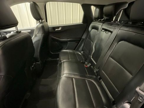 Used 2021 Ford Escape SEL image 11