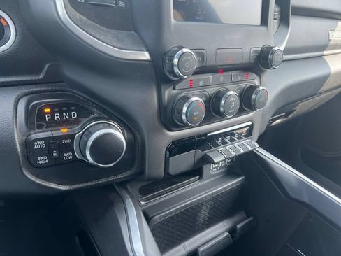 Used 2022 RAM 1500 Big Horn AWD/4WD image 15