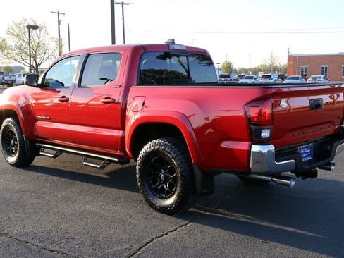 Used 2022 Toyota Tacoma SR5 image 15