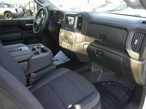 Used 2024 GMC Sierra 2500 Pro w/ 1SA Pro Safety Plus Package image 17