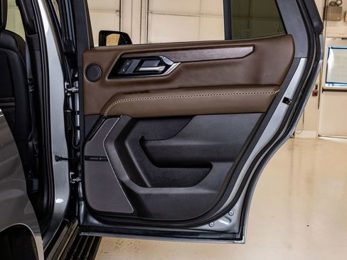 Used 2026 GMC Yukon Denali Ultimate w/ LPO, Floor Liner Package AWD/4WD image 41