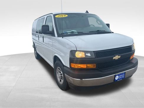 Used 2019 Chevrolet Express 2500 w/ Driver Convenience Package image 10