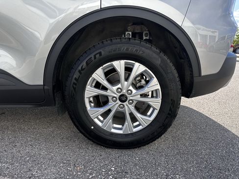 Certified 2024 Ford Escape Active AWD/4WD image 20