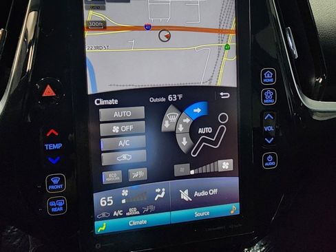 Used 2021 Toyota Prius Prime Limited image 41