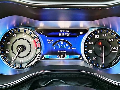 Used 2016 Chrysler 200 S image 18