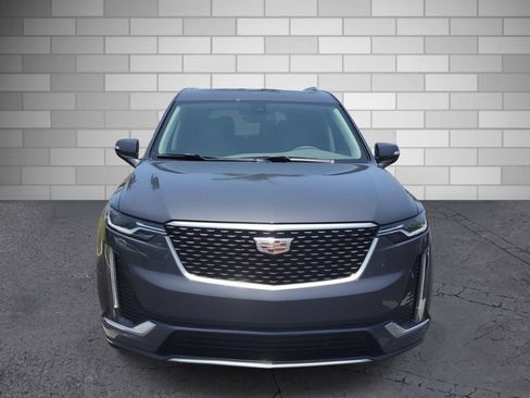 Certified 2022 Cadillac XT6 Premium Luxury AWD/4WD image 8