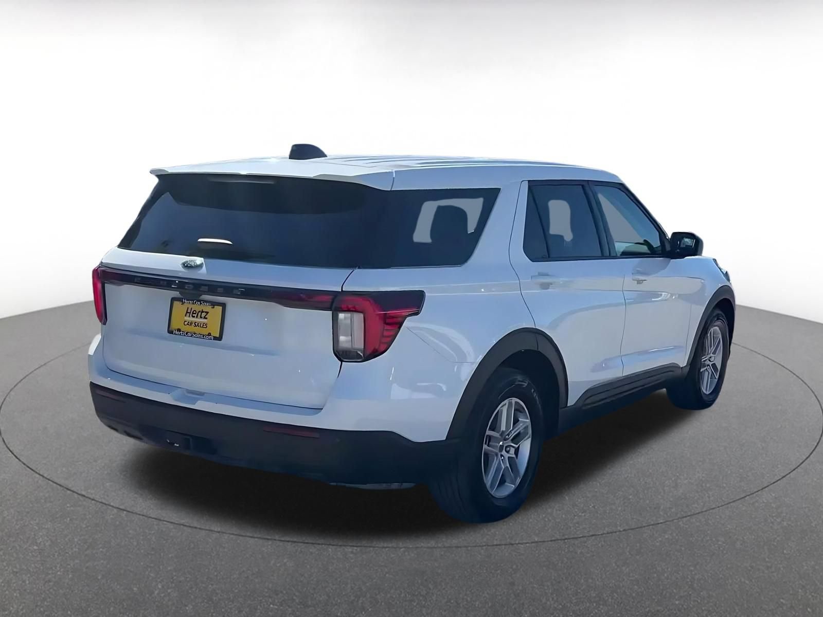 Used 2026 Ford Explorer Active RWD image 13