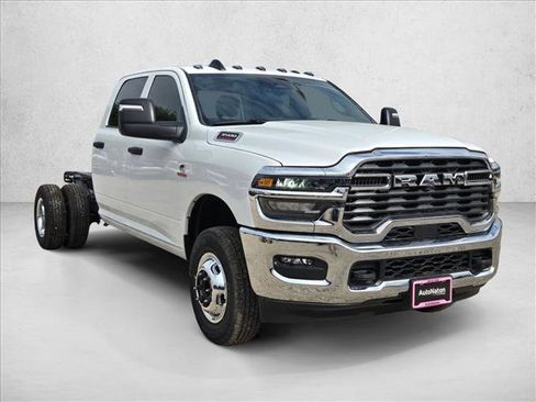New 2026 RAM 3500 Tradesman w/ Chrome Appearance Group A AWD/4WD image 7
