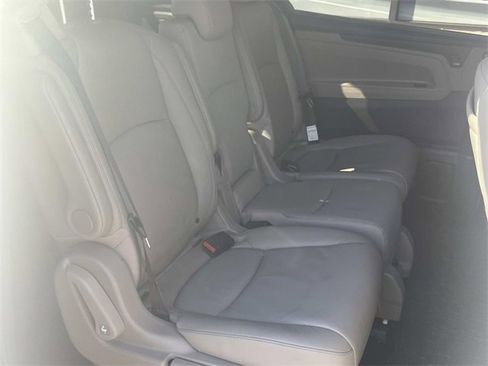 Used 2021 Honda Odyssey Touring image 14