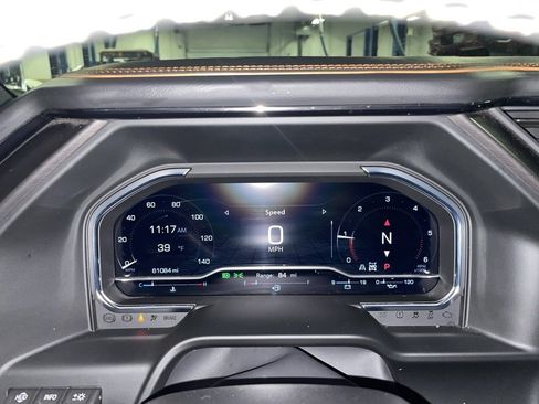 Used 2024 GMC Sierra 1500 AT4 w/ Technology Package image 15