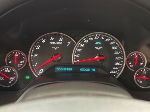 Used 2007 Chevrolet Corvette Coupe w/ Preferred Equipment Group image 29