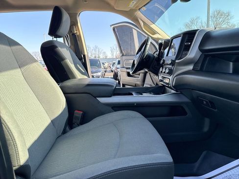 Used 2020 RAM 2500 Big Horn w/ Level 1 Equipment Group image 24