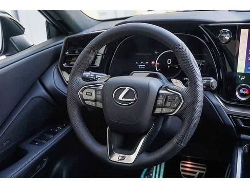 Certified 2026 Lexus TX 500h AWD w/ Technology Package image 30