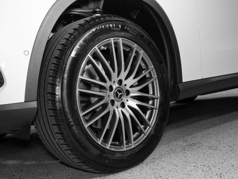 New 2026 Mercedes-Benz GLC 300 4MATIC image 27