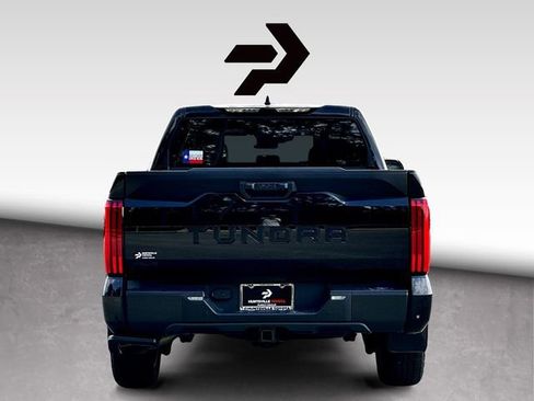 Certified 2025 Toyota Tundra SR5 w/ SR5 Premium Package AWD/4WD image 7