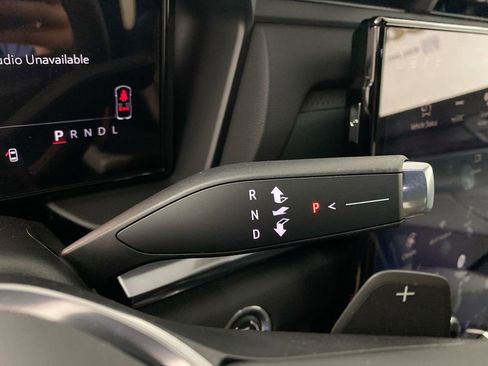 Used 2026 GMC Terrain AT4 w/ Convenience Package III image 19