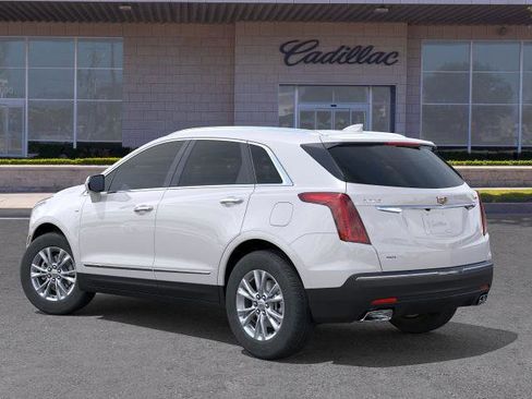 New 2026 Cadillac XT5 Luxury image 3